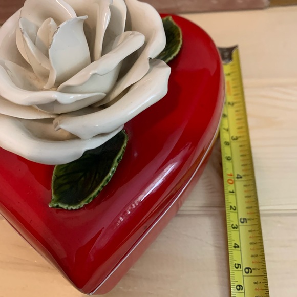 Vintage Red Heart Romantic Trinket Box-70s to 80s-Ceramic - Picture 12 of 15